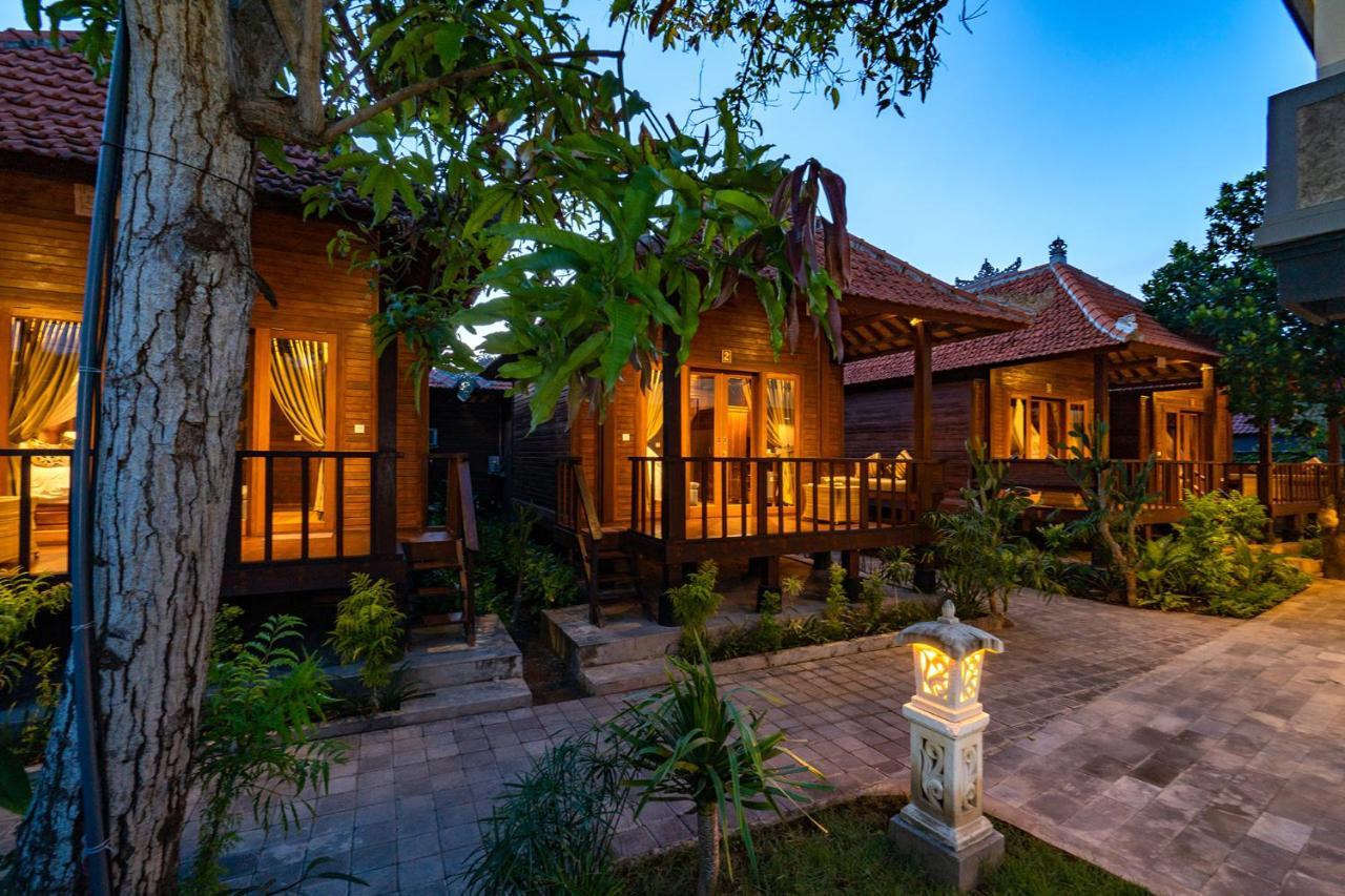 Bale Gede Lembongan Otel Nusa Lembongan Dış mekan fotoğraf