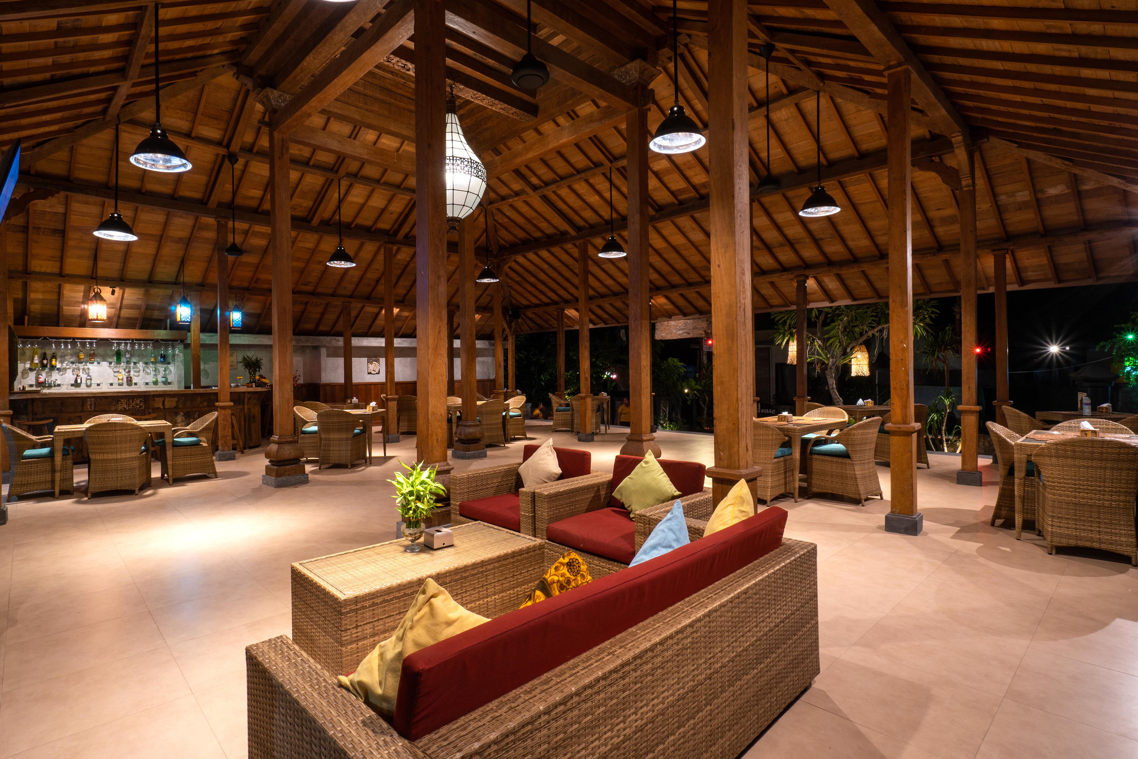 Bale Gede Lembongan Otel Nusa Lembongan Dış mekan fotoğraf