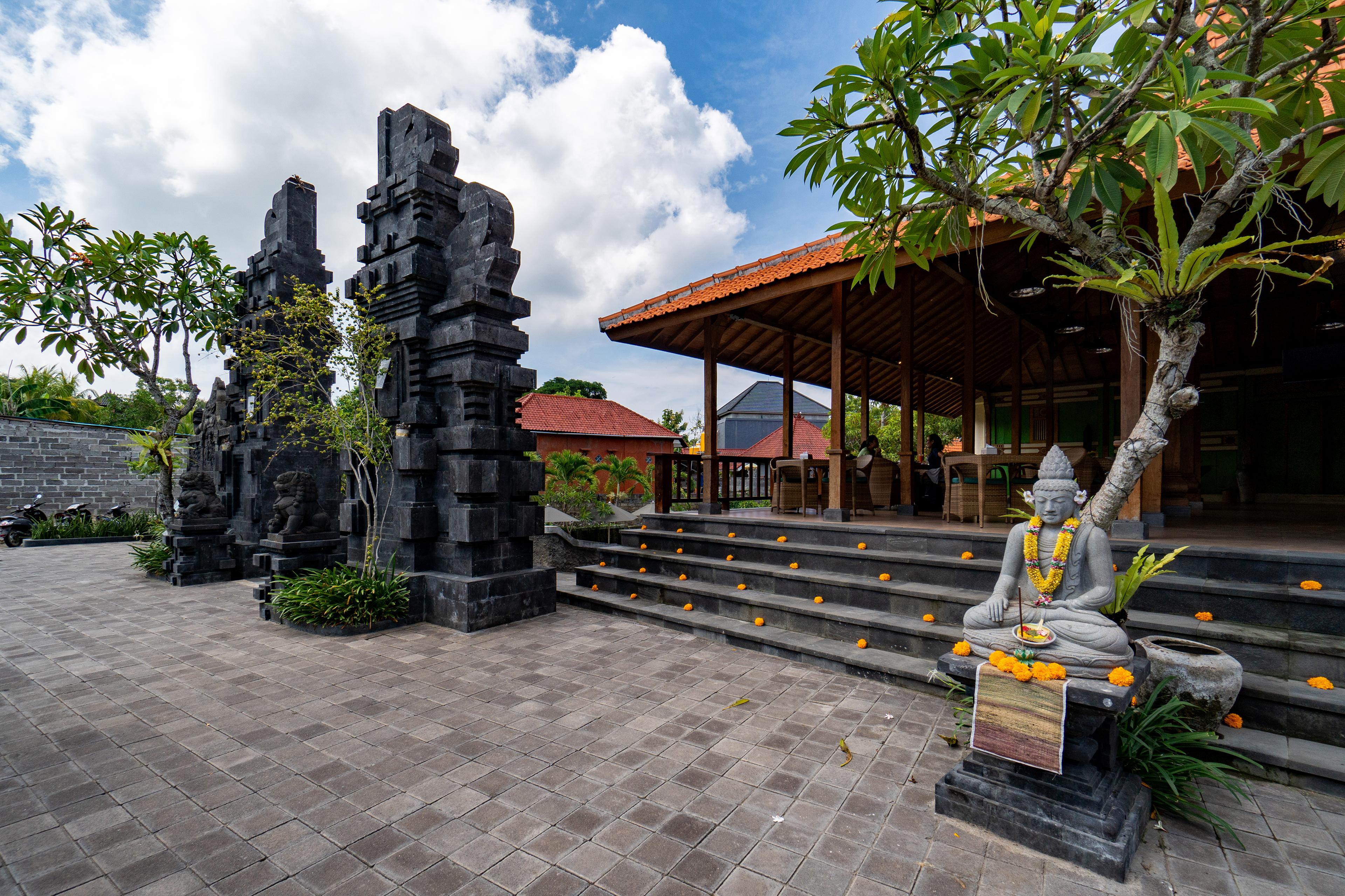 Bale Gede Lembongan Otel Dış mekan fotoğraf