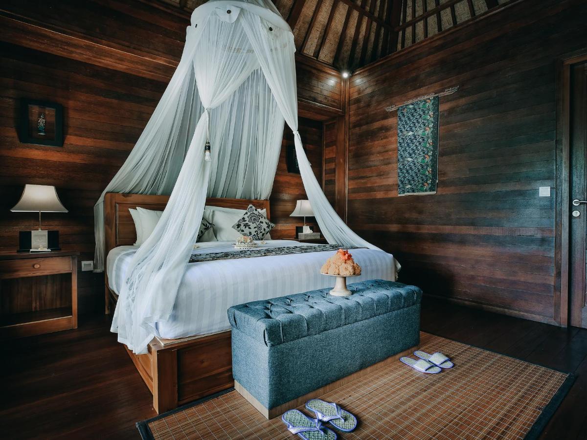 Bale Gede Lembongan Otel Nusa Lembongan Dış mekan fotoğraf